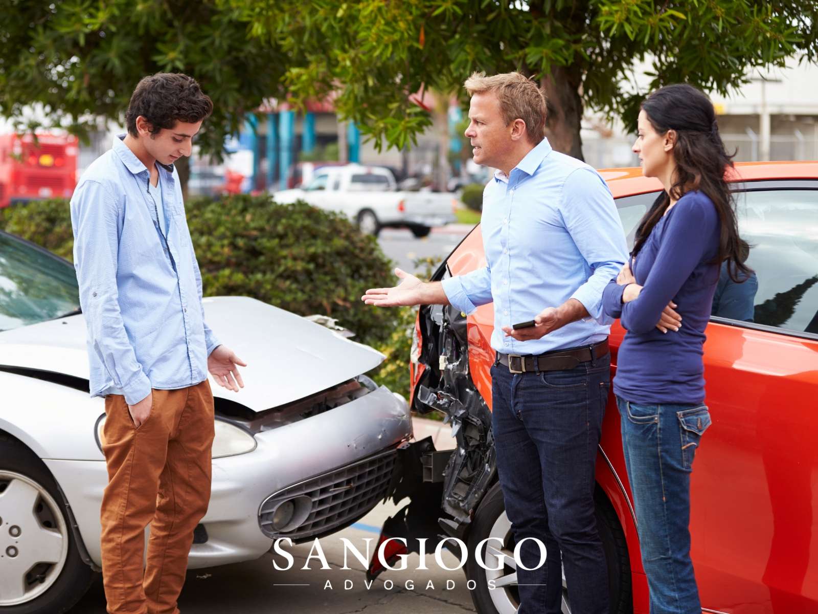 Acidente de Trânsito: O Que Fazer Quando o Outro Motorista Não Assume a Culpa