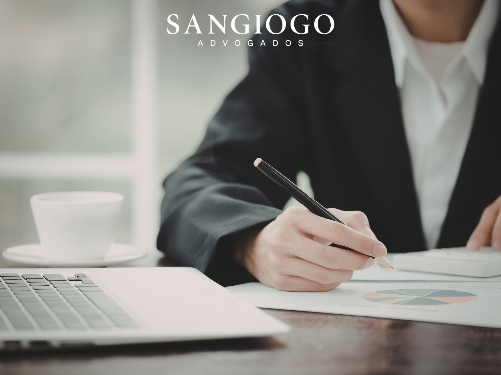 Acúmulo de Cargos Públicos: Quando é Permitido e Quando Pode Gerar Processo Administrativo